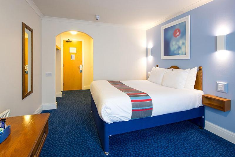 Travelodge London Richmond Central Exterior foto