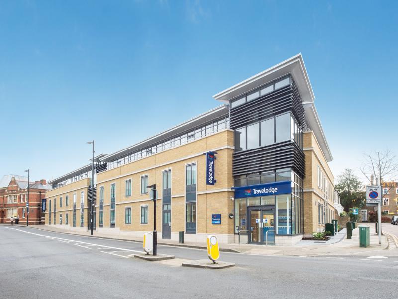 Travelodge London Richmond Central Exterior foto